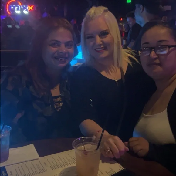 Live Listing, Like Me And Share, You’ll Be Notified When I Go Live, Stay Blessed - Picture 8 of 11